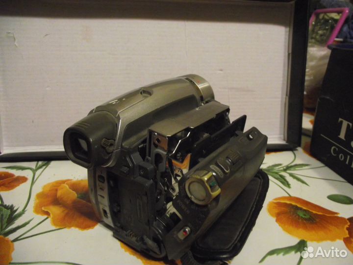 На запчасти камера sony