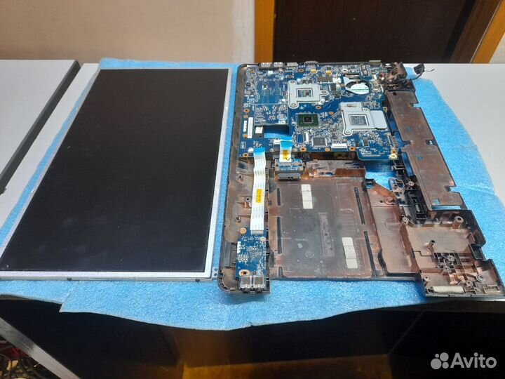 Samsung np350v5c (разбор)