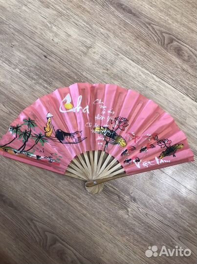 Веер бамбук, ткань роспись. Вьетнам