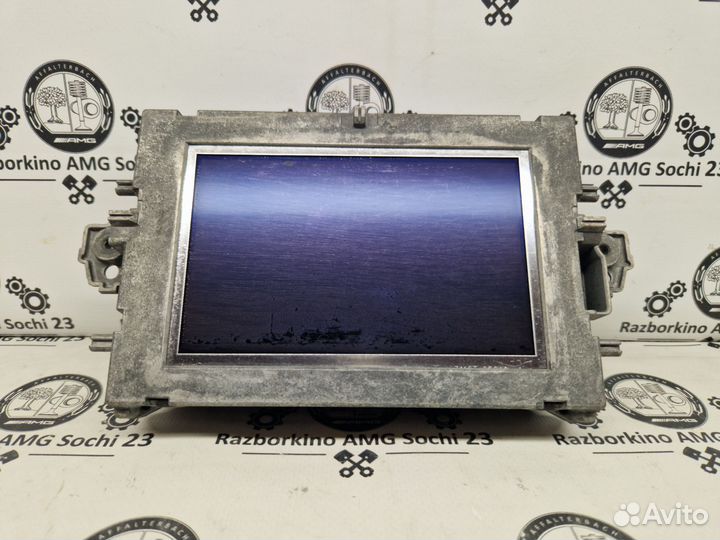 Монитор центральный дисплей Mercedes W207 W212