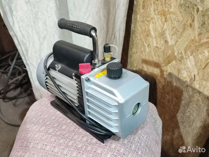 Вакуумный насос 58л/мин Value VE 225