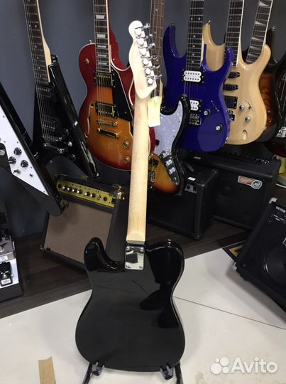 Электрогитара