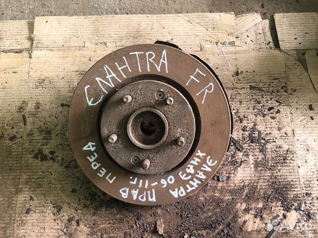 Hyundai elantra кулак поворотный