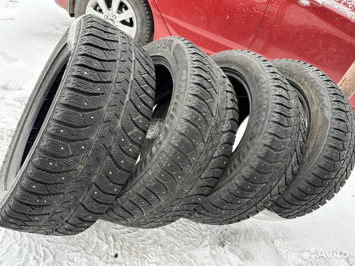 Bridgestone Ice Cruiser 7000 235/55 R18 104T