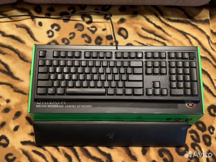 Игровая механическа клавиатура razer ornata V2