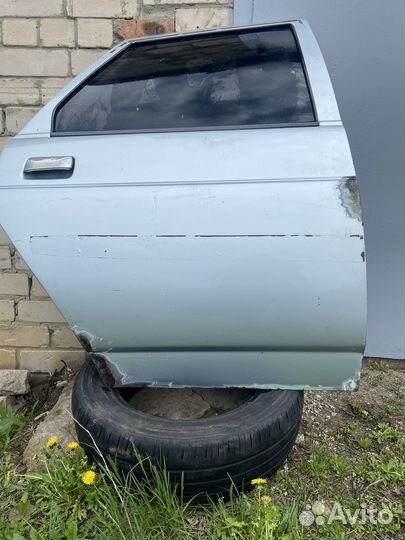 Дверь на priora задняя правая