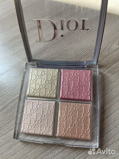 Dior палетка для лица 004