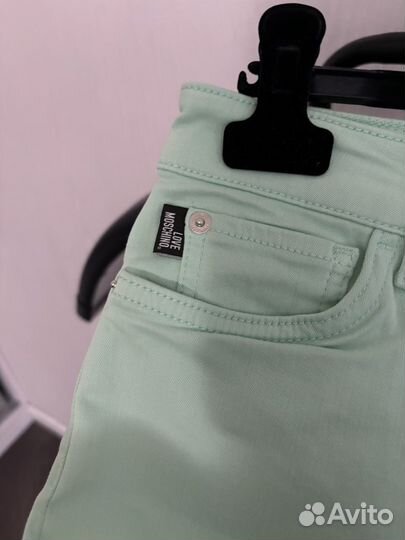 Love moschino шорты оригинал