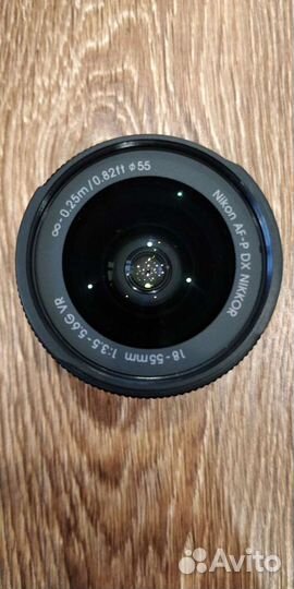 Объектив Nikon 18-55mm