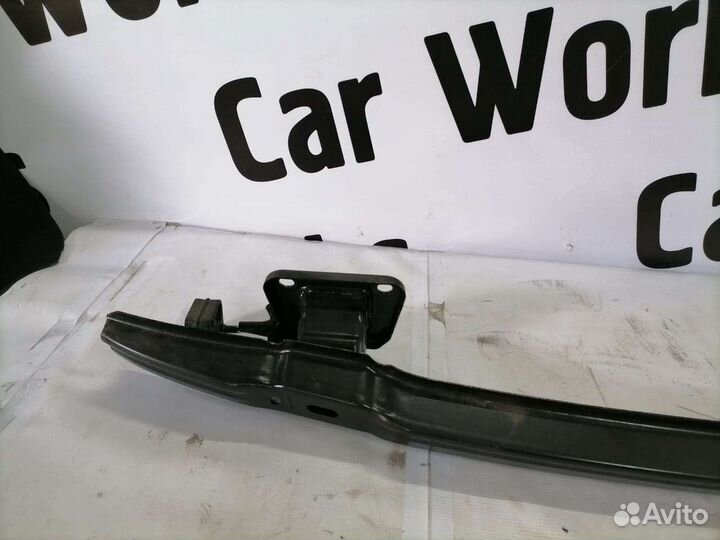 Усилитель заднего бампера BMW Е90