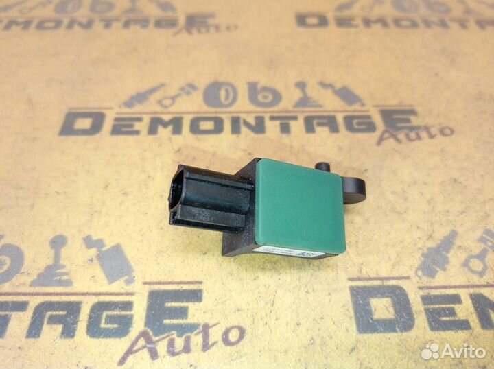 Датчик AIR BAG Volkswagen Passat B7 365 cfgc 2014