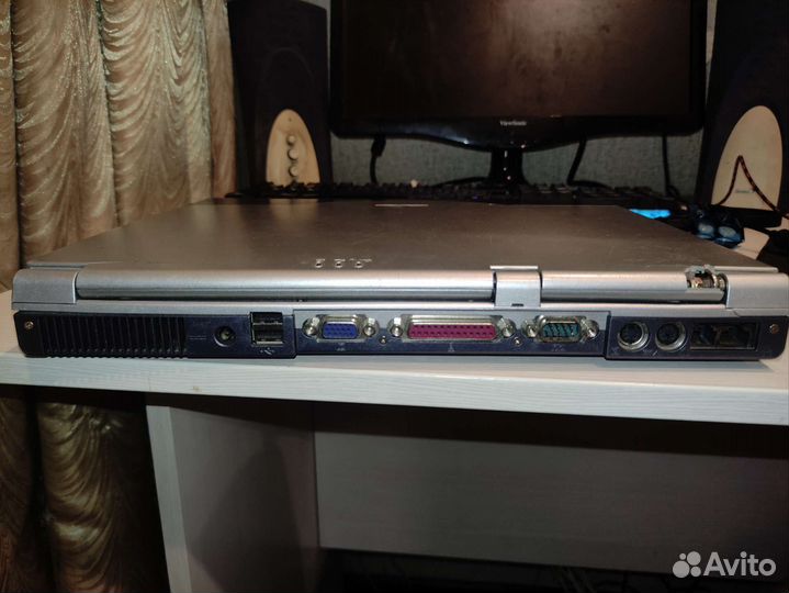 Ноутбук iru intro-2614L