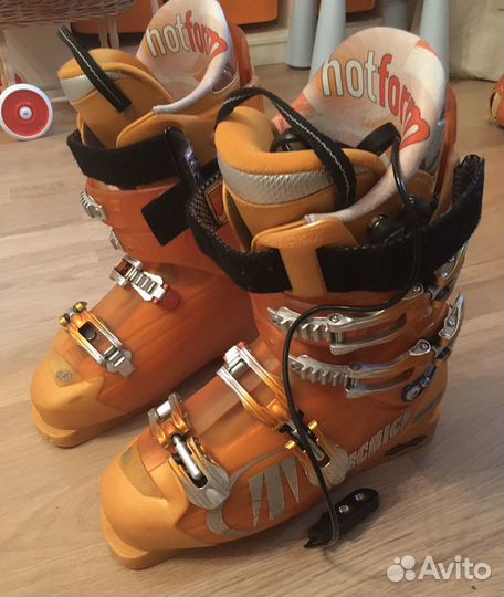 Горнолыжные мужские ботинки