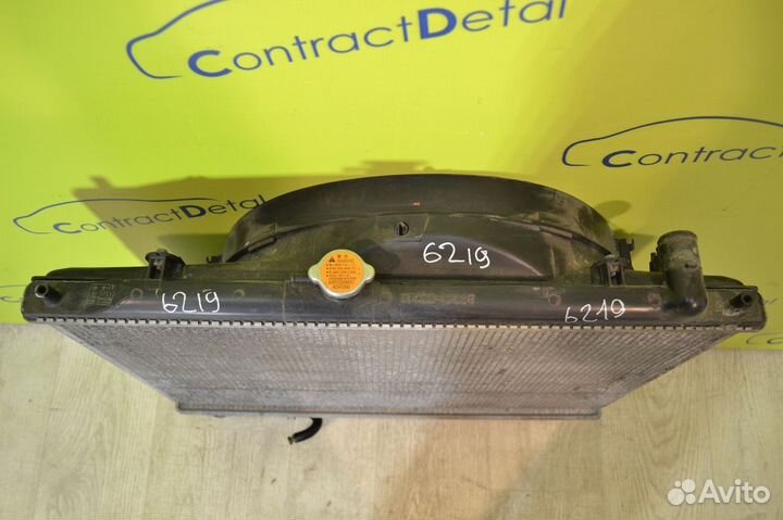 Радиатор диффузор Mitsubishi Pajero 4, 3. АКПП