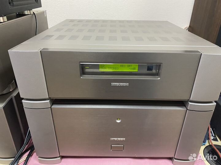 Усилитель мощности Mitsubishi DA-A7000+DA-P7000