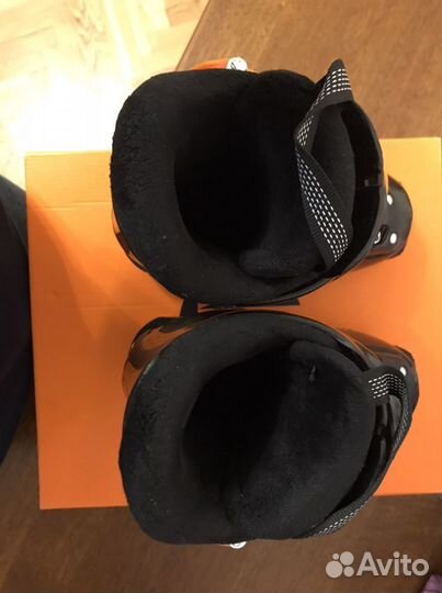 Горнолыжные ботинки детские Tecnica 27р(17р)