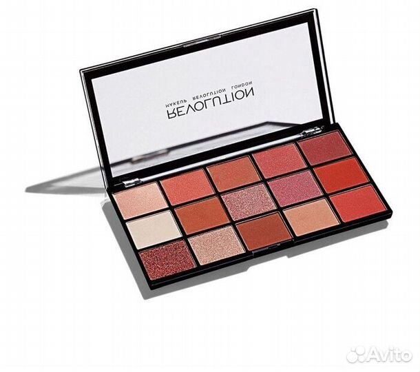 Палетка теней Revolution reloaded