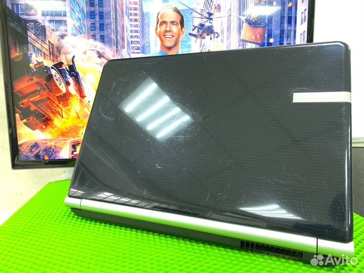 Ноутбук Packard Bell 17.3 дюйма/Core i5/HD 5650 1G