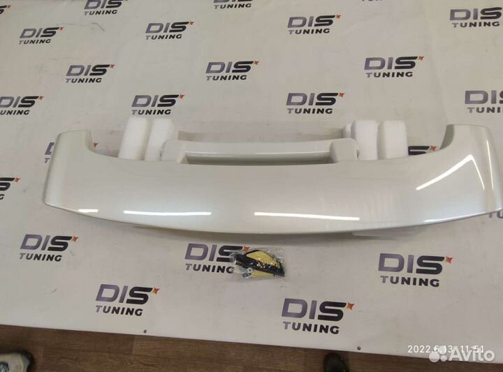 Спойлер Land Cruiser 100 White