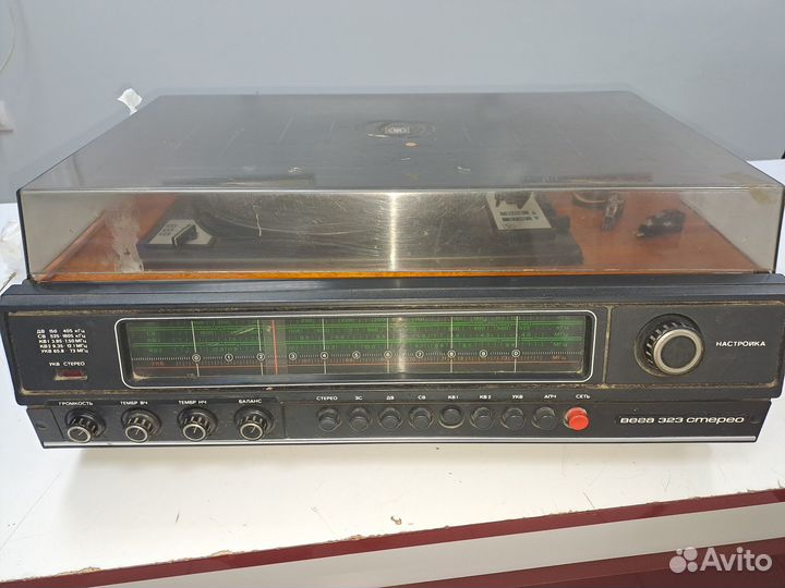 Проигрыватель винила вега