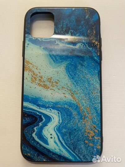 Чехол на iPhone 11