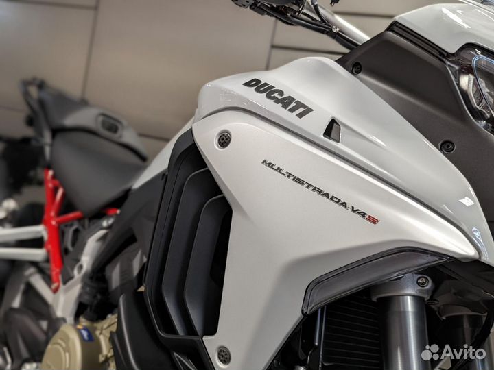 Ducati Multistrada V4