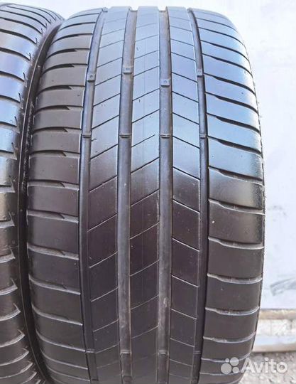 Bridgestone Turanza T005 235/40 R19 95Y