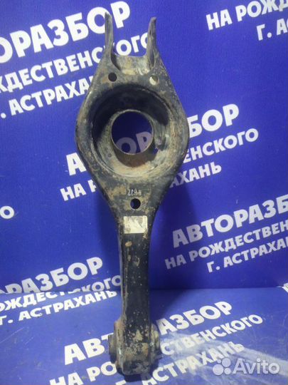 Задний рычаг под пружину Mazda 626 седан 1992