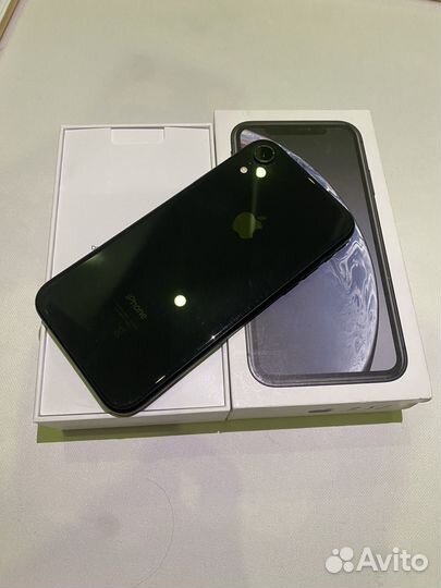 iPhone Xr, 64 ГБ