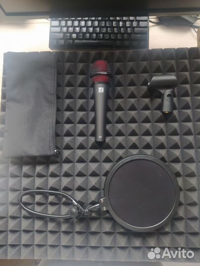 Микрофон se electronics v3