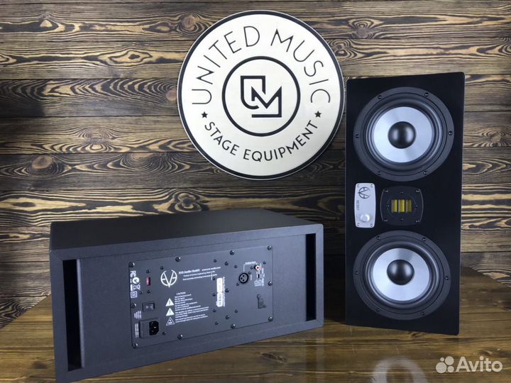 Студийный монитор EVE Audio SC307