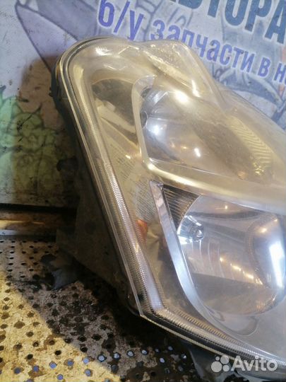Фара передняя правая (дефект) Nissan Almera G15 1