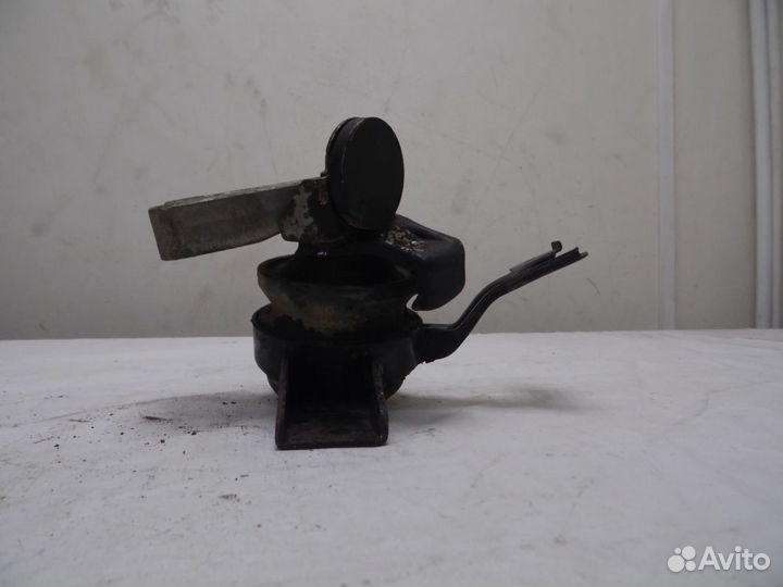 Опора двигателя правая Hyundai Elantra 2000-2010