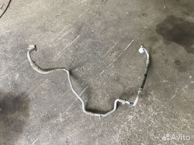 Skoda Octavia A5 трубка кондиционера 1K0820743FP