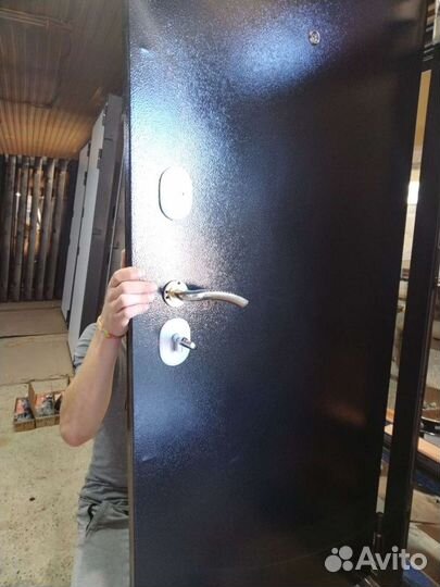 Дверь входная