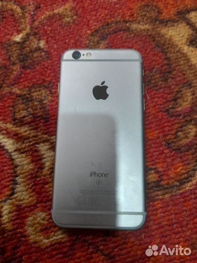 iPhone 6S, 64 ГБ