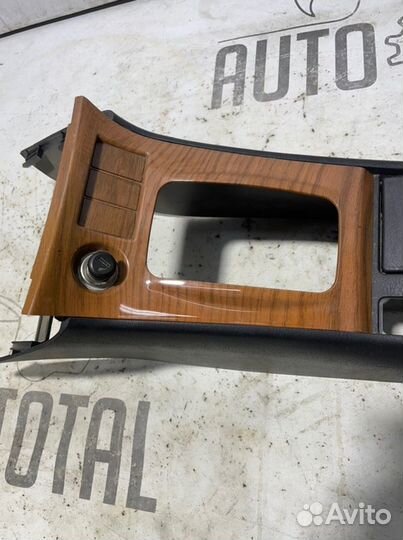 Консоль центральная Byd F3 седан 4G15S