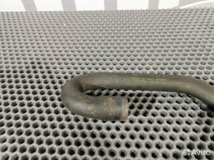 Патрубок системы охлаждения Bmw X5 E53 M54B30 2006