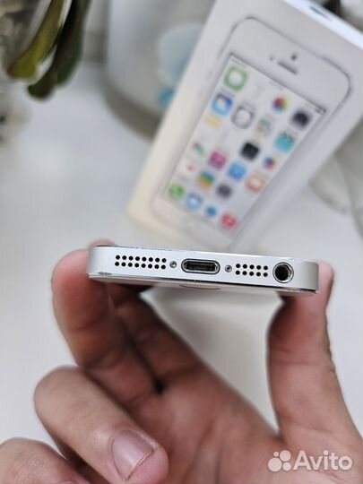 iPhone 5S, 32 ГБ