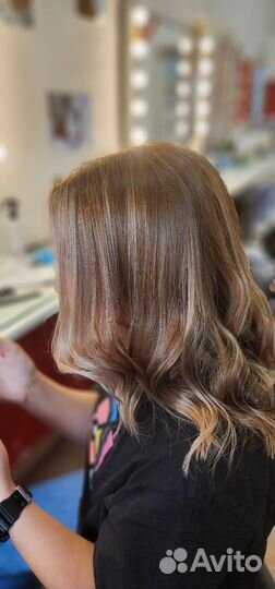 Парикмахер универсал колорист