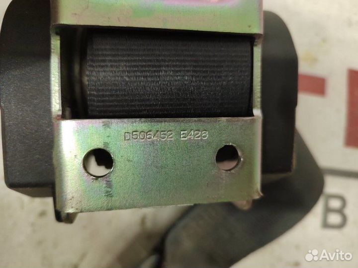 Ремень безопасности задний правый Peugeot 307 3С