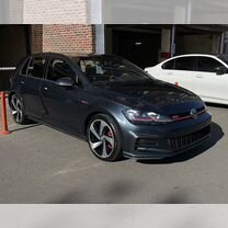 Volkswagen Golf GTI 2.0 AMT, 2018, 60 000 км, с пробегом, цена 3 100 000 руб.