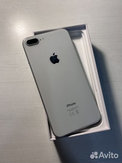 iPhone 8 Plus, 64 ГБ