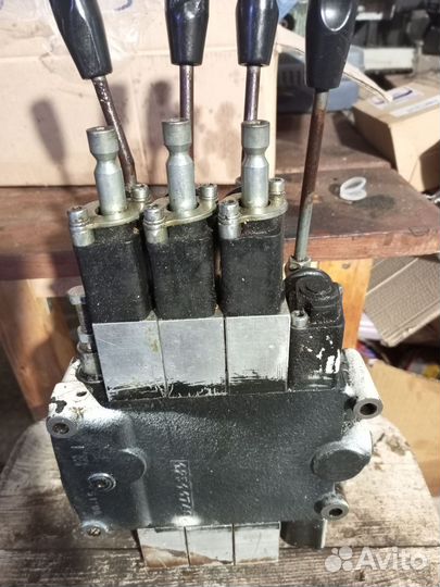 Распределитель гидравлический на апт-17М
