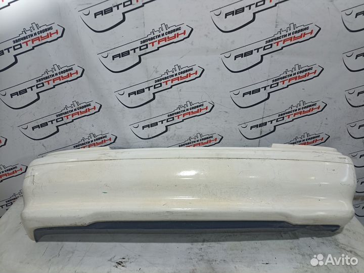 Бампер toyota chaser GX100 GX105 JZX100 JZX101 JZX105 LX100 SX100 5215922660A1 2 модель задний белый