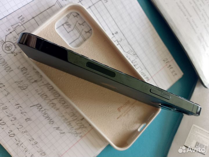 iPhone 12 Pro, 128 ГБ