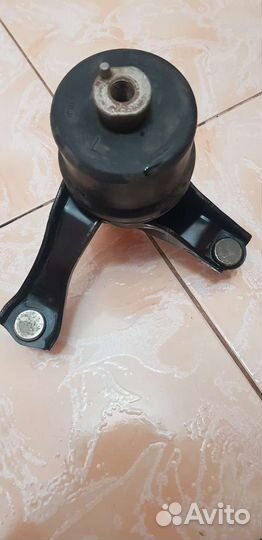 Подушка двигателя L и R на Тойота Камри acv 40