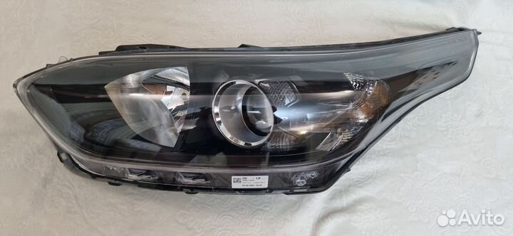 Фара левая 92101j7051