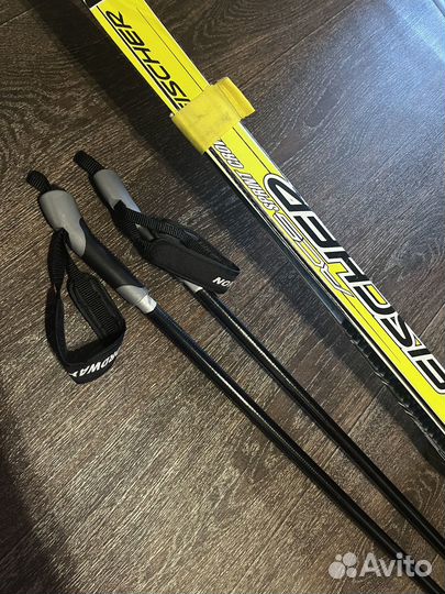 Лыжи беговые с палками 150 см и 110 см