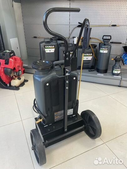 Опрыскиватель садовый аккумуляторный